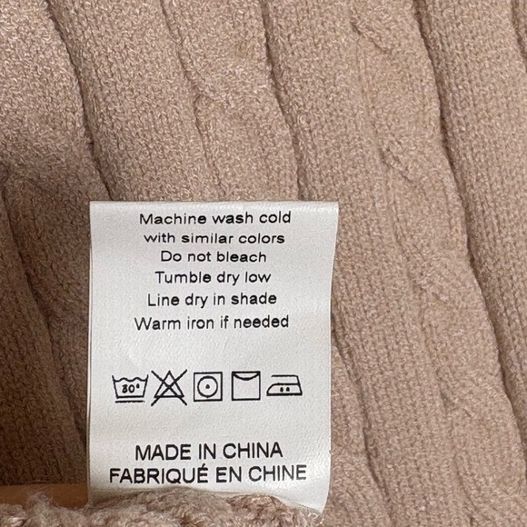 Cable Knit Sleeveless Sweater Vest - khaki Pink - Picture 5 of 8